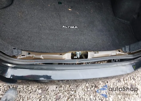 2015 Nissan Altima 2.5 Sv из США, поврежденный, VIN 1N4AL3AP5FC139899